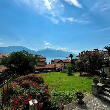 Giardino Floreale Di Διαμέρισμα